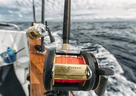 Salida de pesca deportiva en mar abierto
